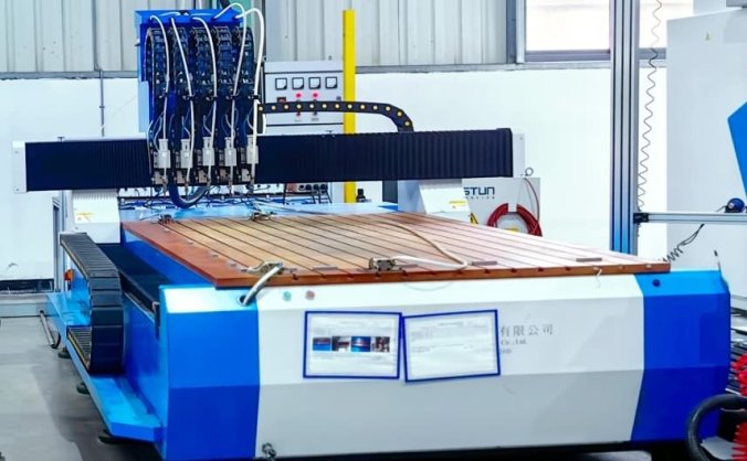 CNC自动螺柱数控焊机