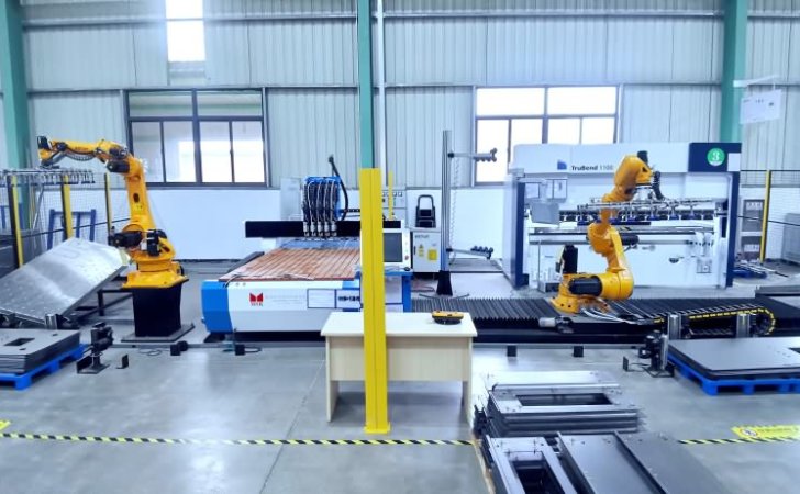 自动化钣金折弯机器人加工中心