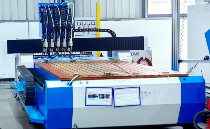 CNC自动螺柱数控焊机